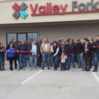 Valley Forklift Cuts Red Ribbon on Earlimart Location Boasting New 13,200 Sq. Foot Facility