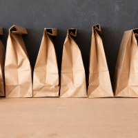 Free Summer Meals for Kids and Teens at Tulare County Libraries / Comidas de verano gratis para ninos y adolescentes en las Bibliotecas del Condado de Tulare